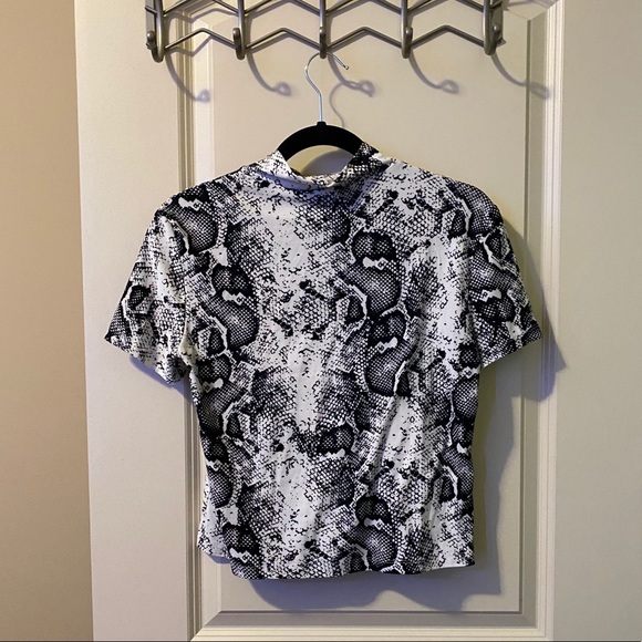 Snackskin mock neck tee - Picture 3 of 3